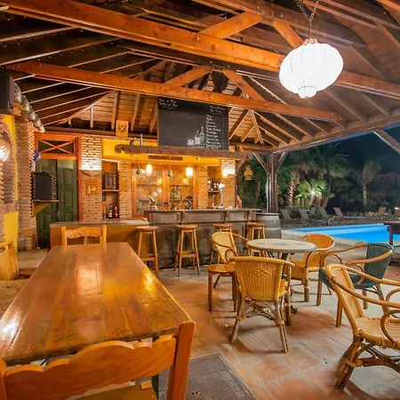 Cubo's Mijas Huerta Rica Bambu Appartement Alhaurín el Grande